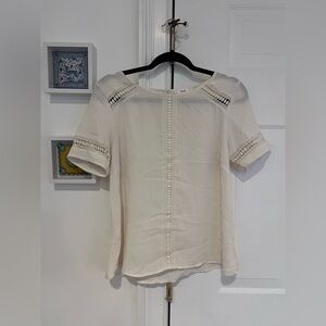 MINE Elegant White Women's Top